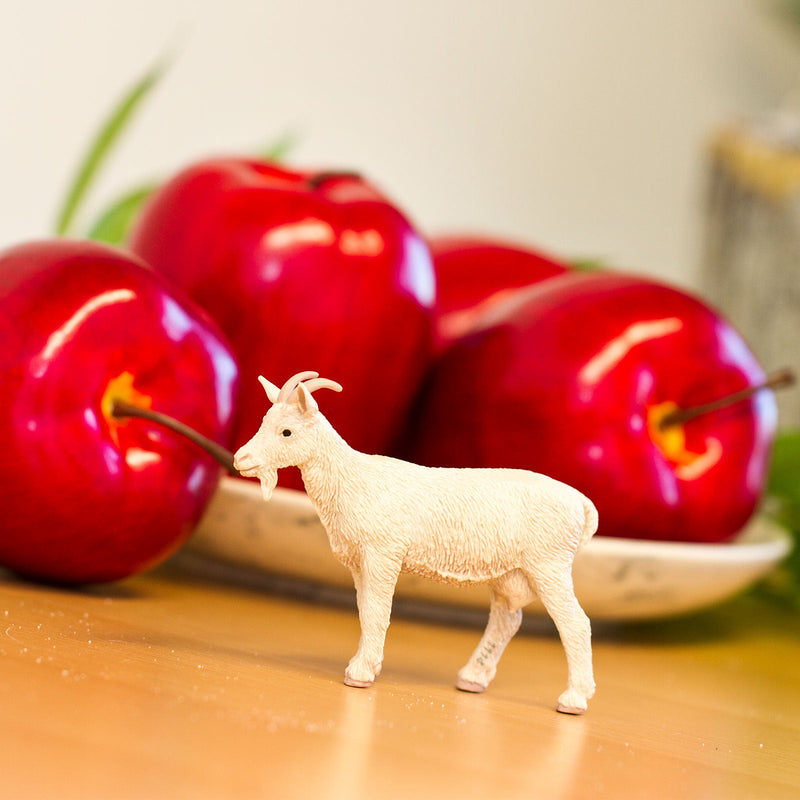 Safari Ltd Farm Nanny Goat