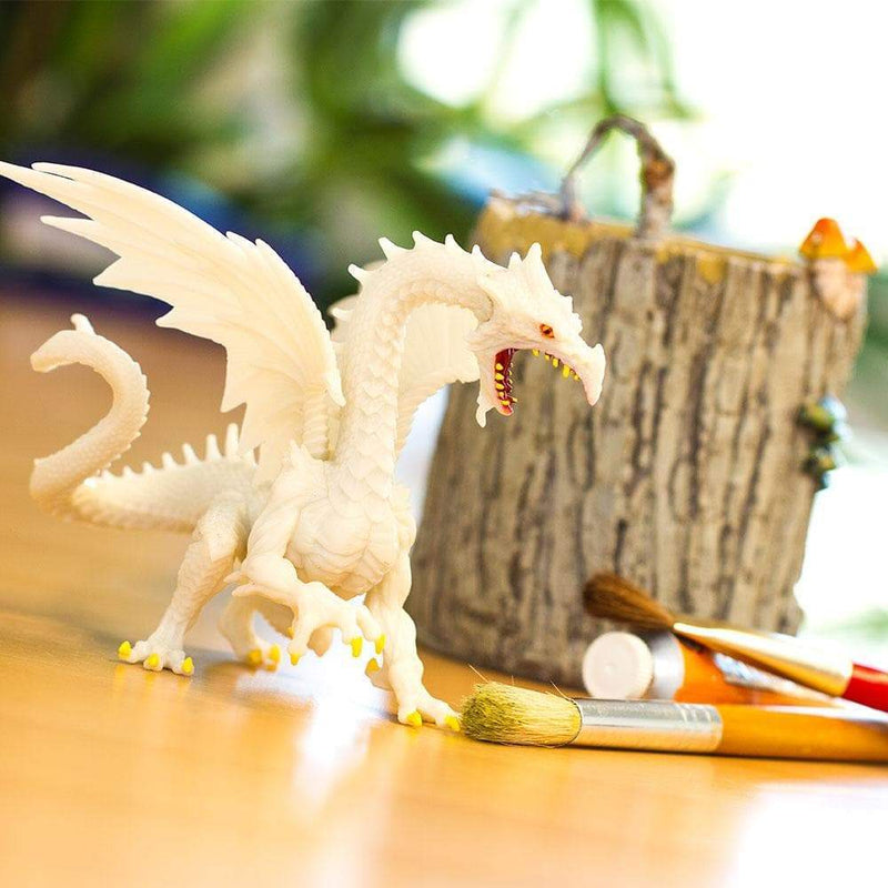 Safari Ltd Dragon Glow-in-the-Dark Snow