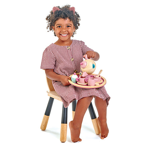 Tender Leaf Birdie Tea Set part of the Tender Leaf collection at Playtoys. Shop this wooden toy from our online shop or one of our toy stores in South Africa.