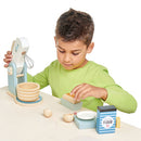 Tender Leaf Home Baking Set part of the Tender Leaf collection at Playtoys. Shop this wooden toy from our online shop or one of our toy stores in South Africa.