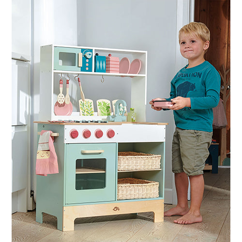 Tender Leaf Kitchen Range part of the Tender Leaf collection at Playtoys. Shop this wooden toy from our online shop or one of our toy stores in South Africa.