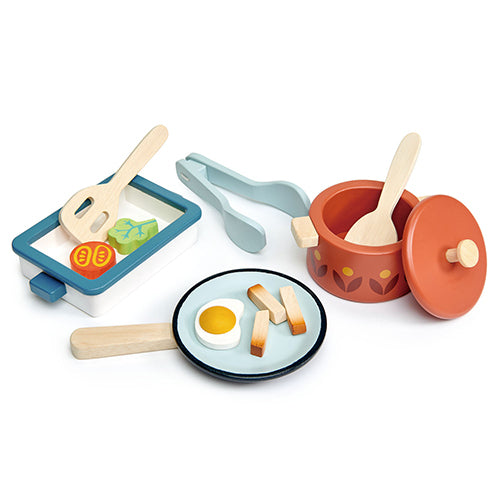 Tender Leaf Pots And Pans Set part of the Tender Leaf collection at Playtoys. Shop this wooden toy from our online shop or one of our toy stores in South Africa.