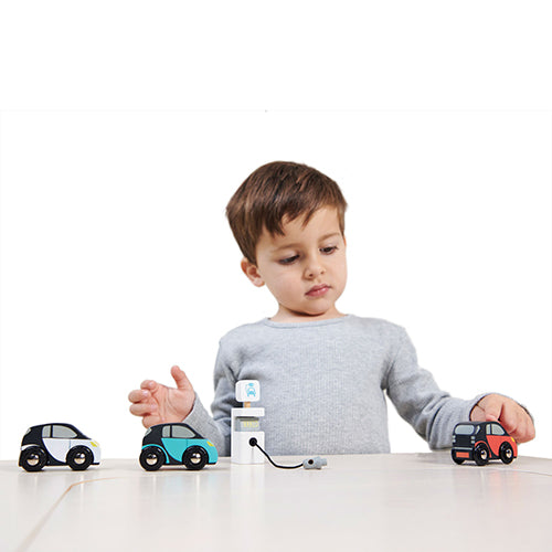 Shop the Tender Leaf Smart Car Set part of the Tender Leaf  Collection at Playtoys. Shop this Toy from our online shop or one of our toy stores in South Africa.